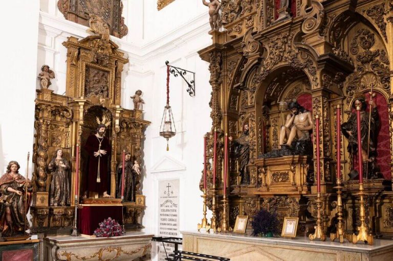Nuevo emplazamiento del Señor de la Paz en la Iglesia de Los Terceros